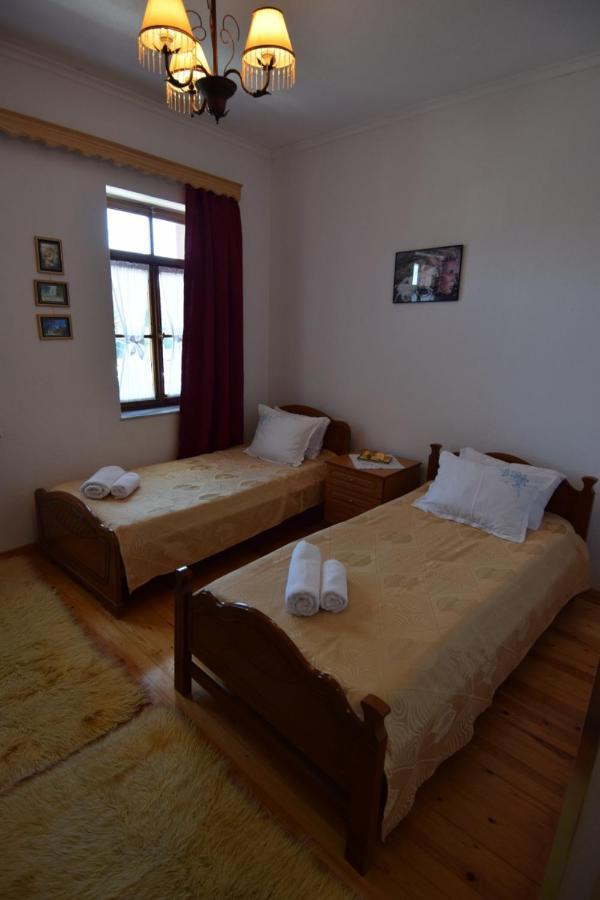 Hotel Brahimi Gjirokastër Екстериор снимка