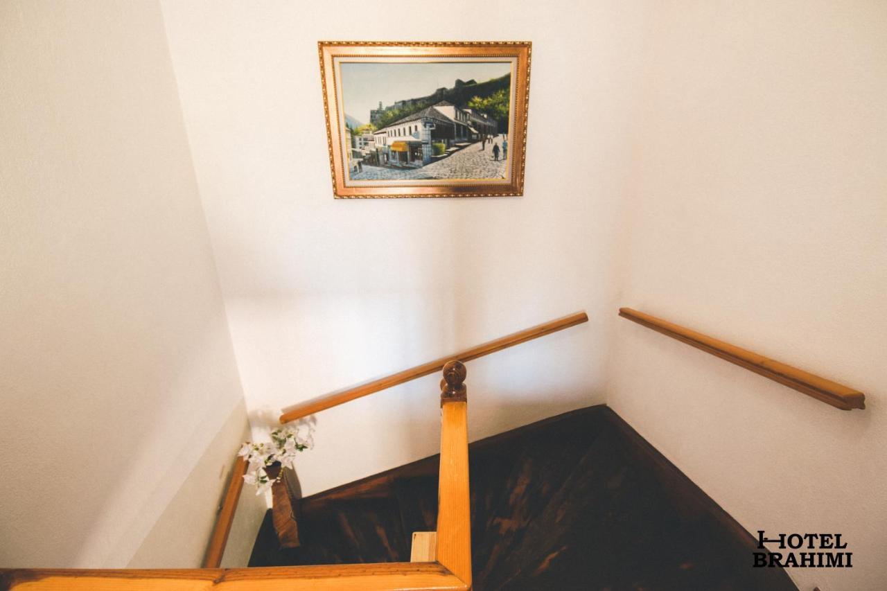 Hotel Brahimi Gjirokastër Екстериор снимка